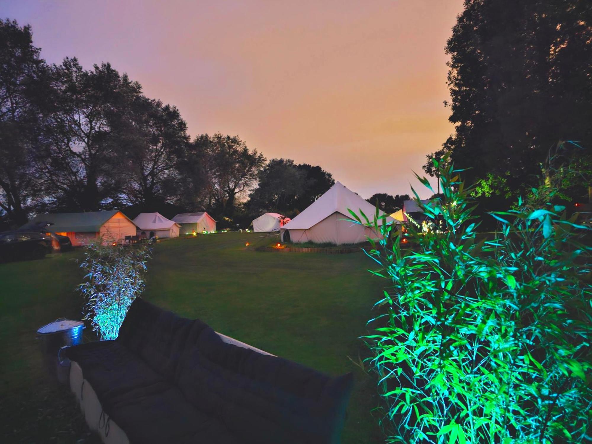 Bell Tent Village Nottingham Buitenkant foto