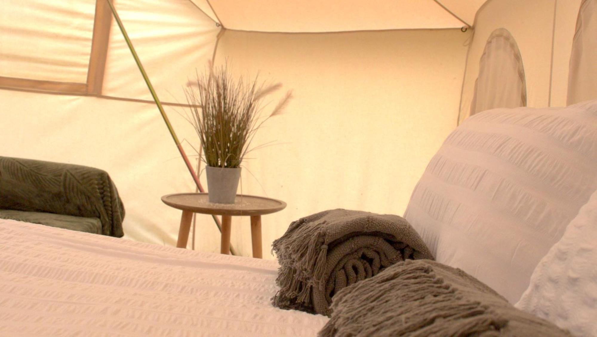 Bell Tent Village Nottingham Buitenkant foto